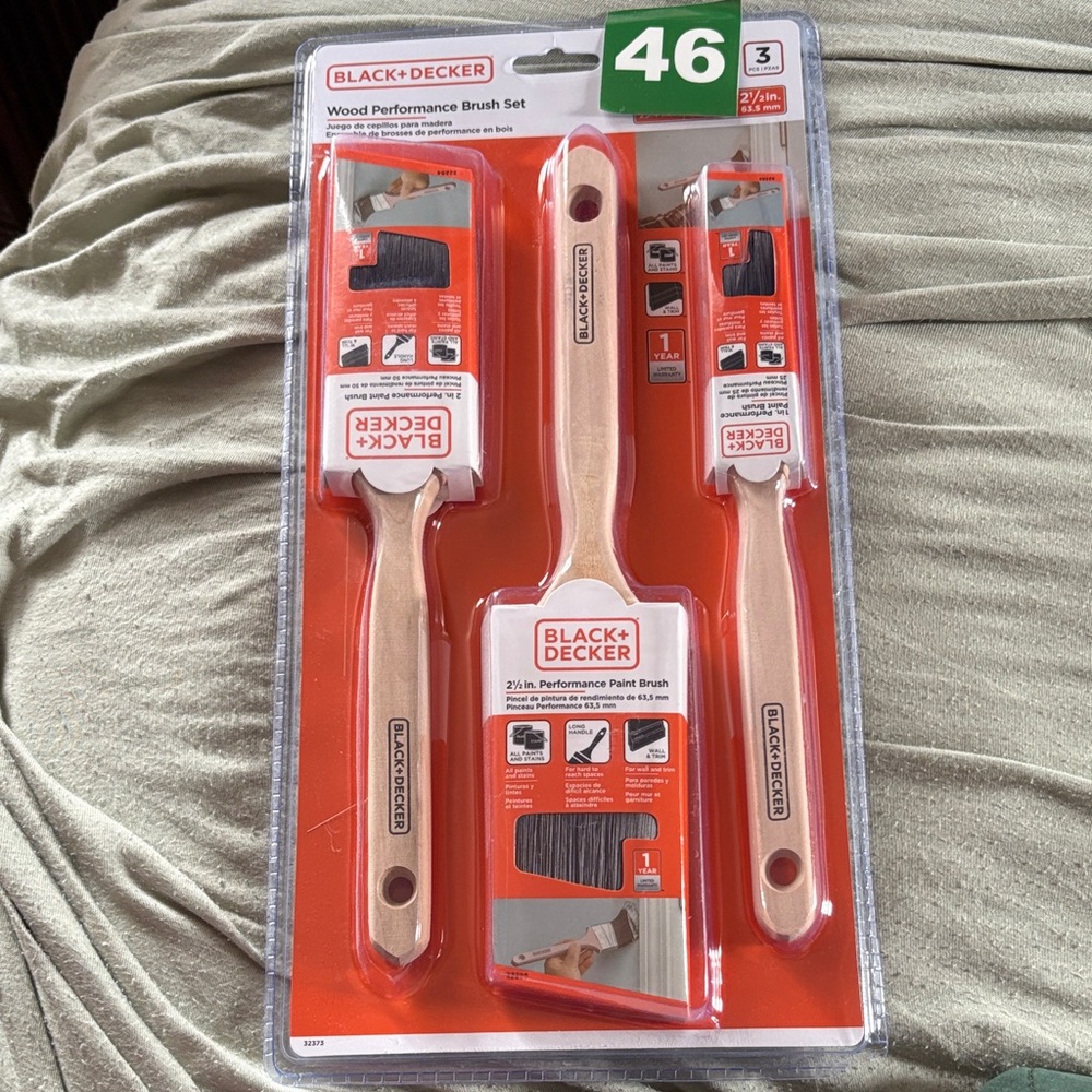 Paint brushes